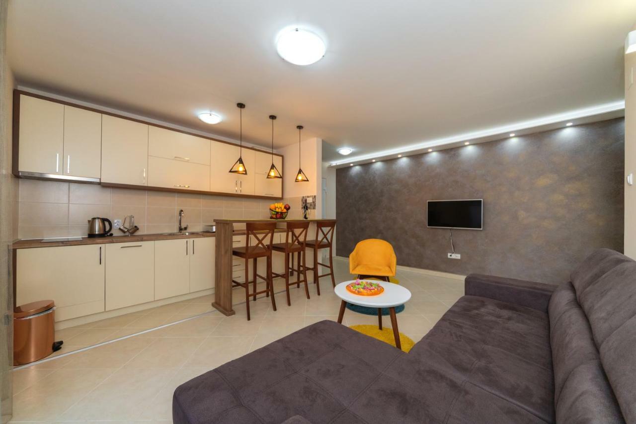 Petrovac Apartmani Tref מראה חיצוני תמונה