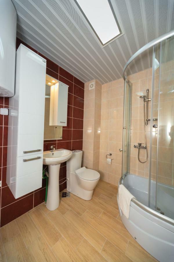 Petrovac Apartmani Tref מראה חיצוני תמונה
