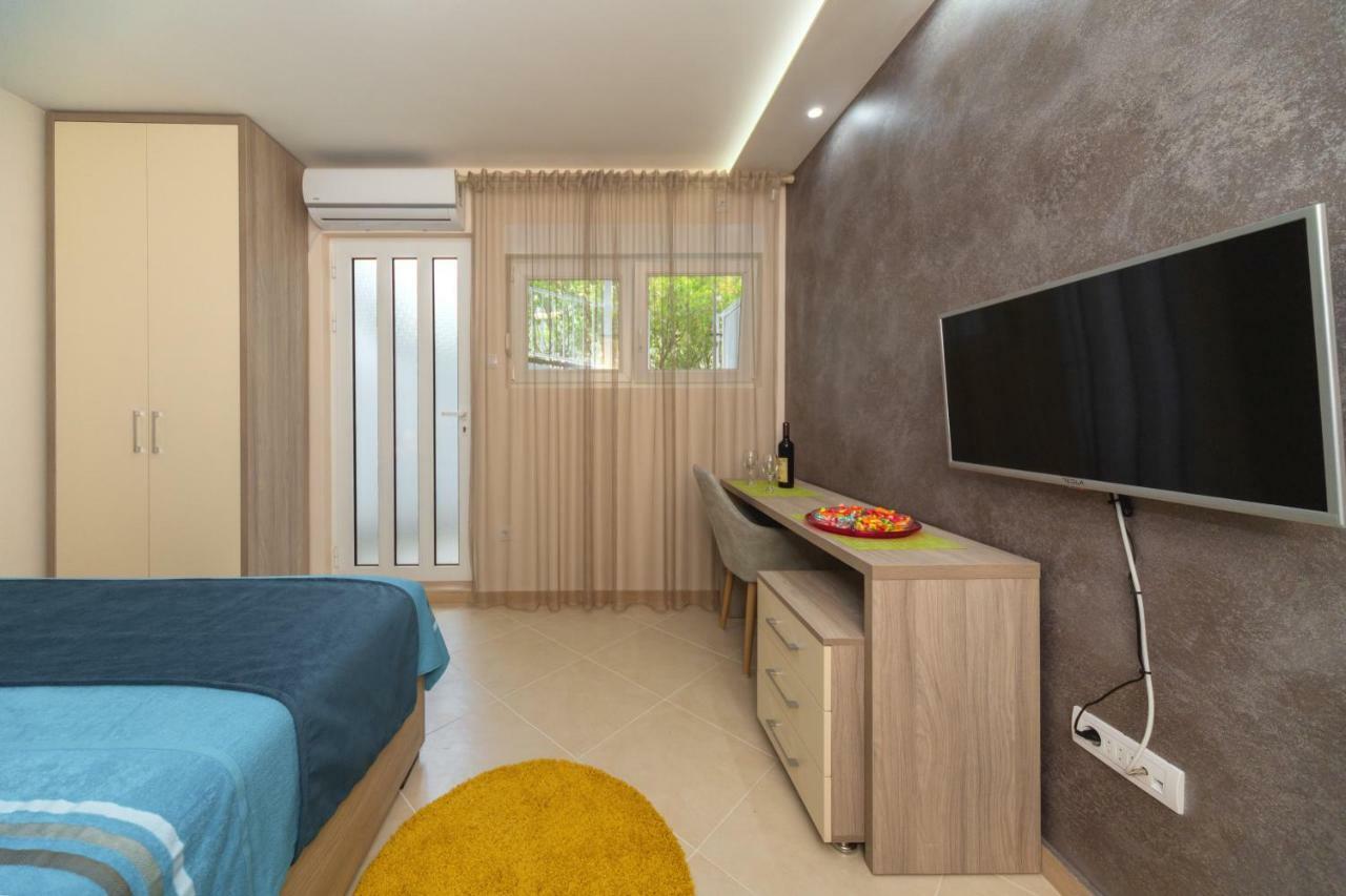 Petrovac Apartmani Tref מראה חיצוני תמונה