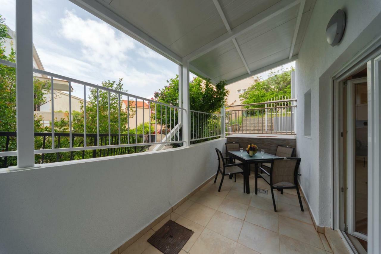 Petrovac Apartmani Tref מראה חיצוני תמונה